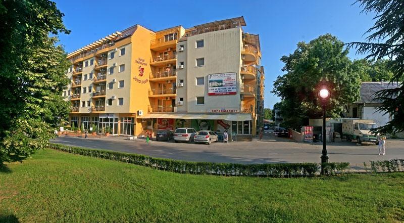 Elias Apartment 골든샌드 외부 사진