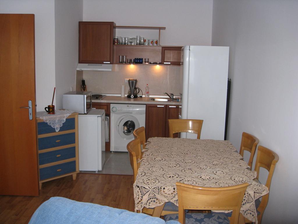 Elias Apartment 골든샌드 외부 사진
